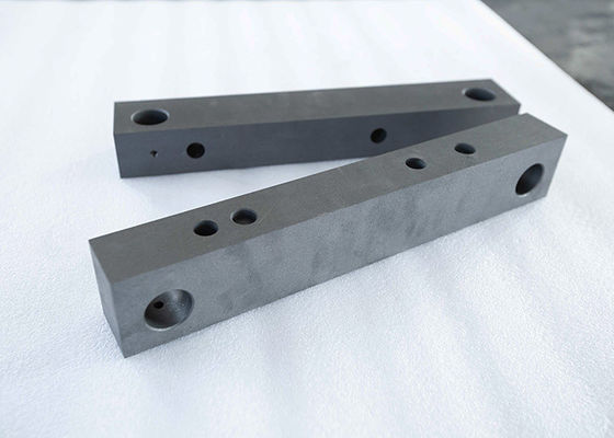 connecteurs du graphite 1.83g/Cm3 pour des fours chauffant des pièces
