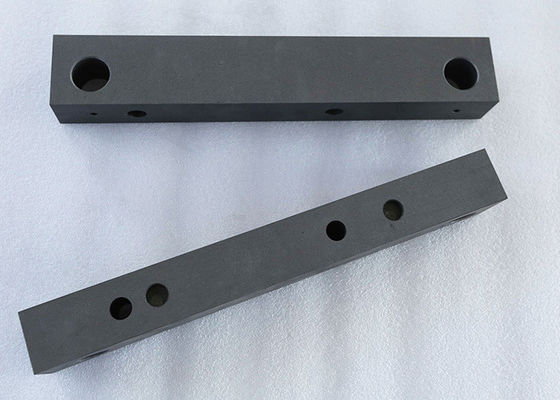 connecteurs du graphite 1.83g/Cm3 pour des fours chauffant des pièces