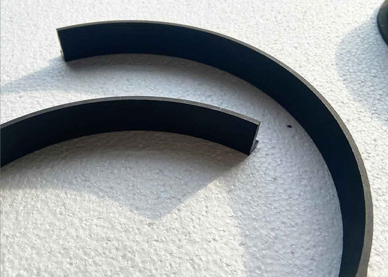 Anneau à haute densité de haute qualité d'ensemble de graphite de pièces de matériaux de graphite de grande pureté