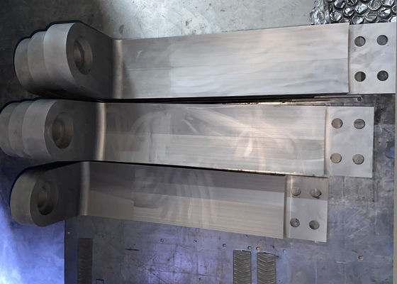 Plat se reliant adapté aux besoins du client d'électrode pour Crystal Heater simple